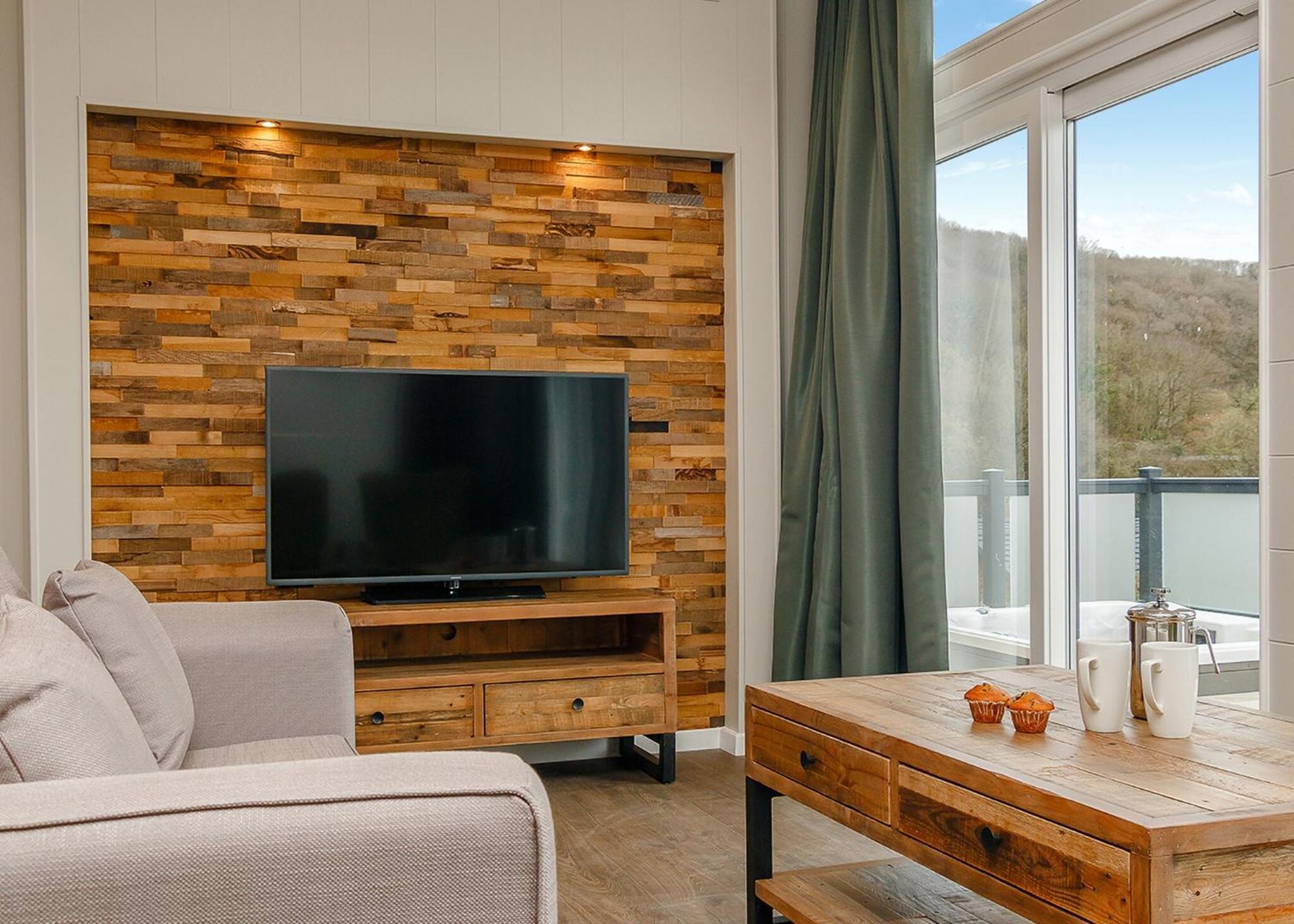 Cheddar Woods Resort And Spa Εξωτερικό φωτογραφία